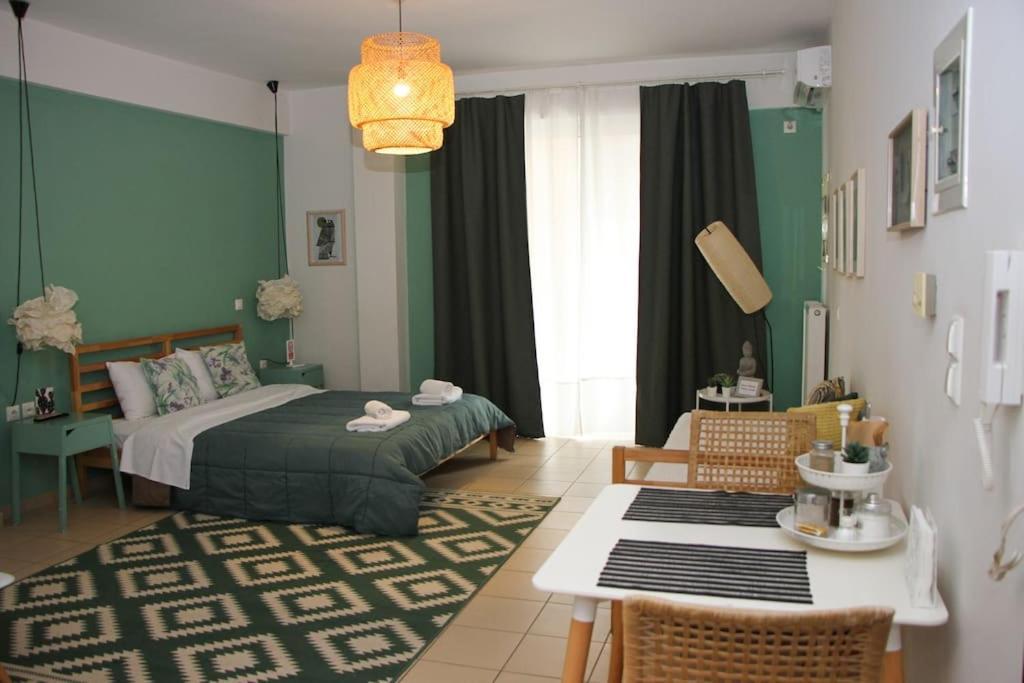 Comfy City Hideaway Kalamata Esterno foto