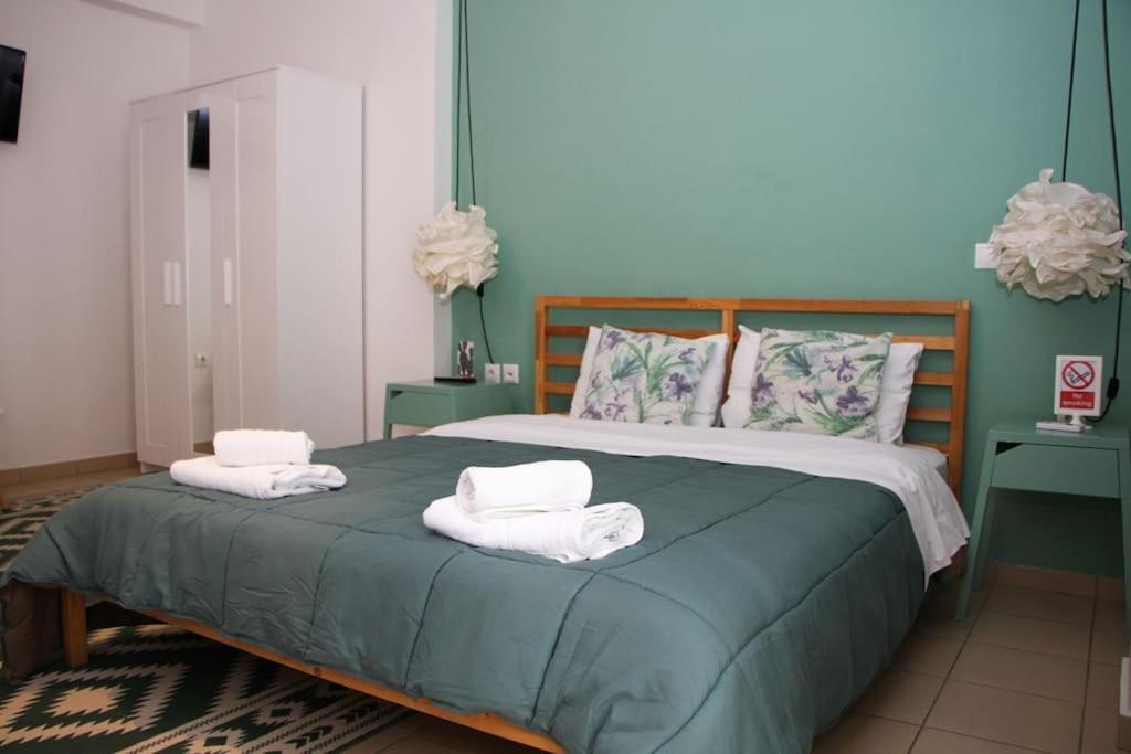 Comfy City Hideaway Kalamata Esterno foto