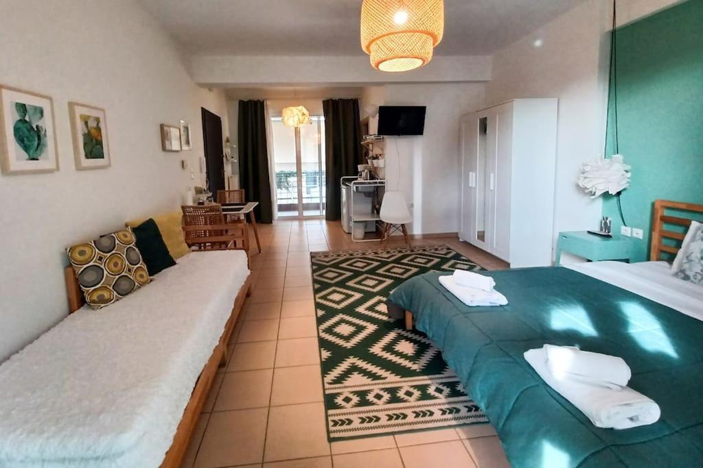 Comfy City Hideaway Kalamata Esterno foto