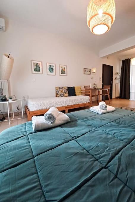 Comfy City Hideaway Kalamata Esterno foto