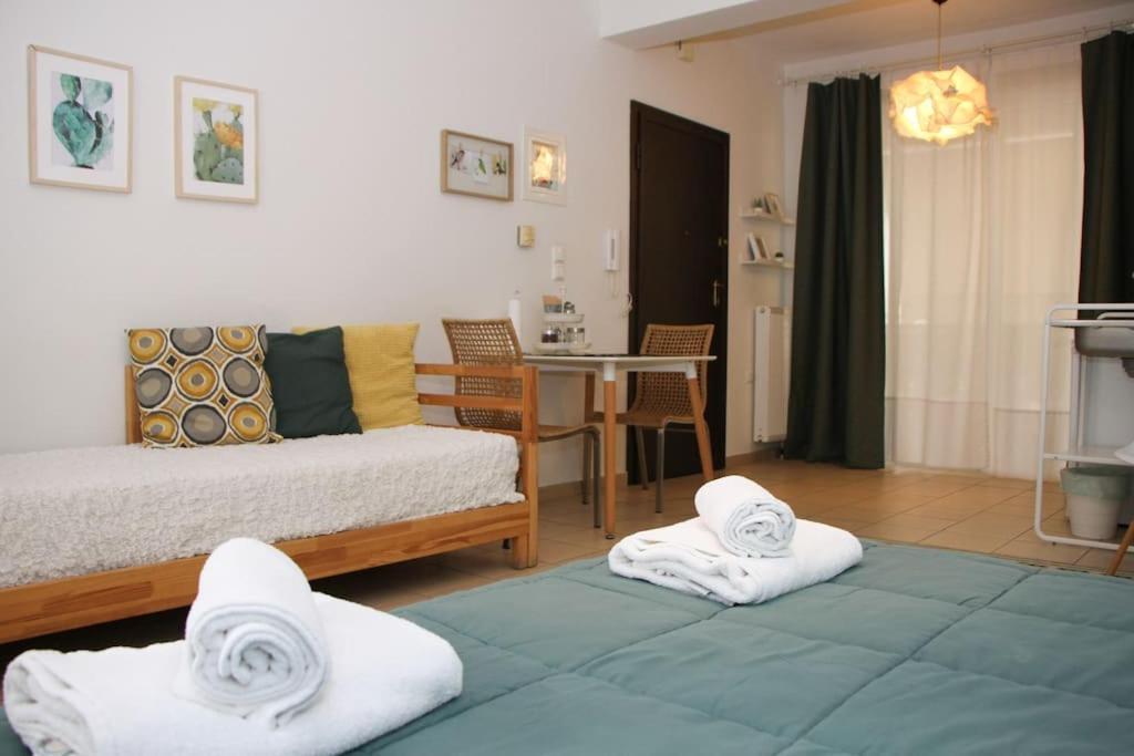 Comfy City Hideaway Kalamata Esterno foto